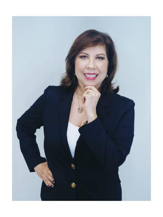 Lucy Pérez Camarena